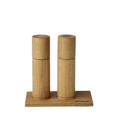 By Brorson   Salt    Pebersæt Med Bakke   Olieret Eg